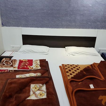 Hotel Raviji'S Retreat 卜山 外观 照片