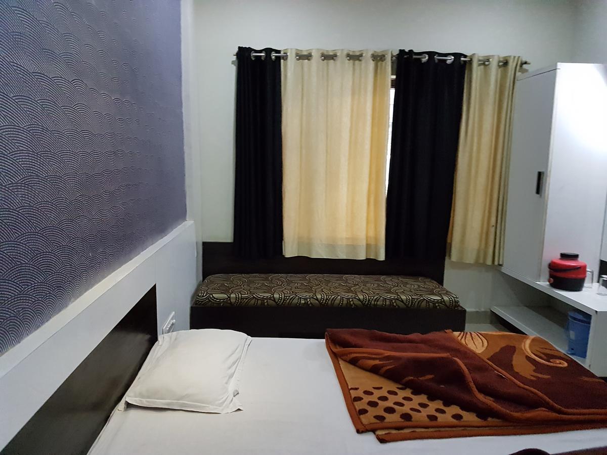 Hotel Raviji'S Retreat 卜山 外观 照片
